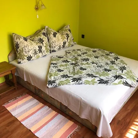 Valentin Vendeghaz Guest house Balatonlelle