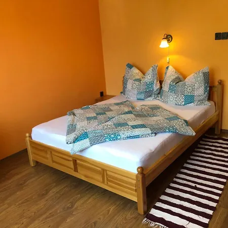 Gasthuis Valentin Vendeghaz Balatonlelle