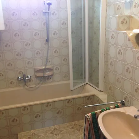 Valentin Vendeghaz Guest house Balatonlelle