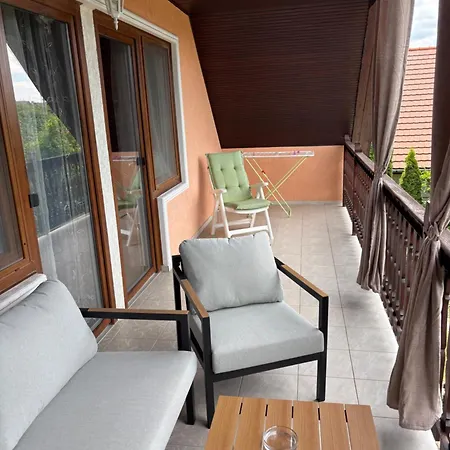 Valentin Vendeghaz Балатонлелле