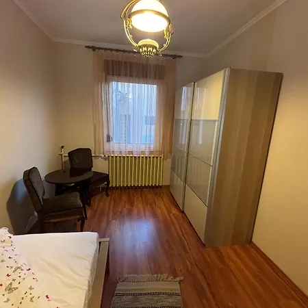 Gasthuis Valentin Vendeghaz