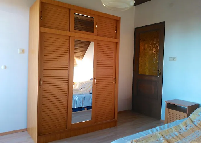 بيت ضيافة Valentin Vendeghaz 4*